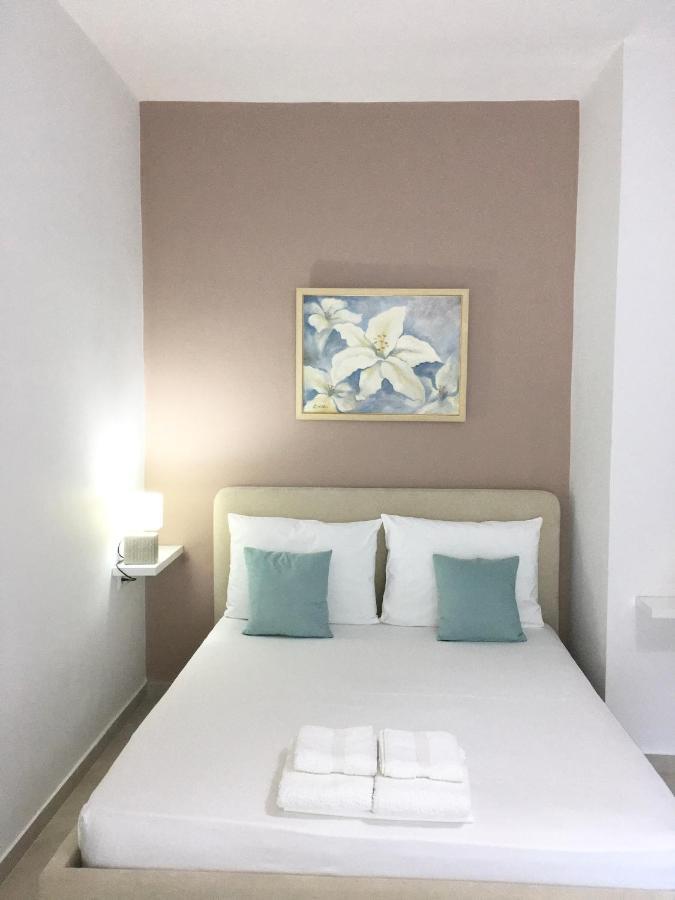Lr Apartments Sarandë エクステリア 写真
