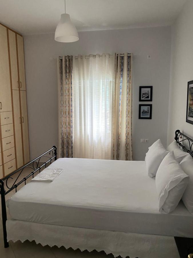 Lr Apartments Sarandë エクステリア 写真
