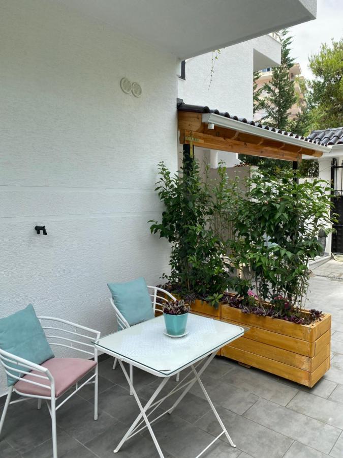 Lr Apartments Sarandë エクステリア 写真